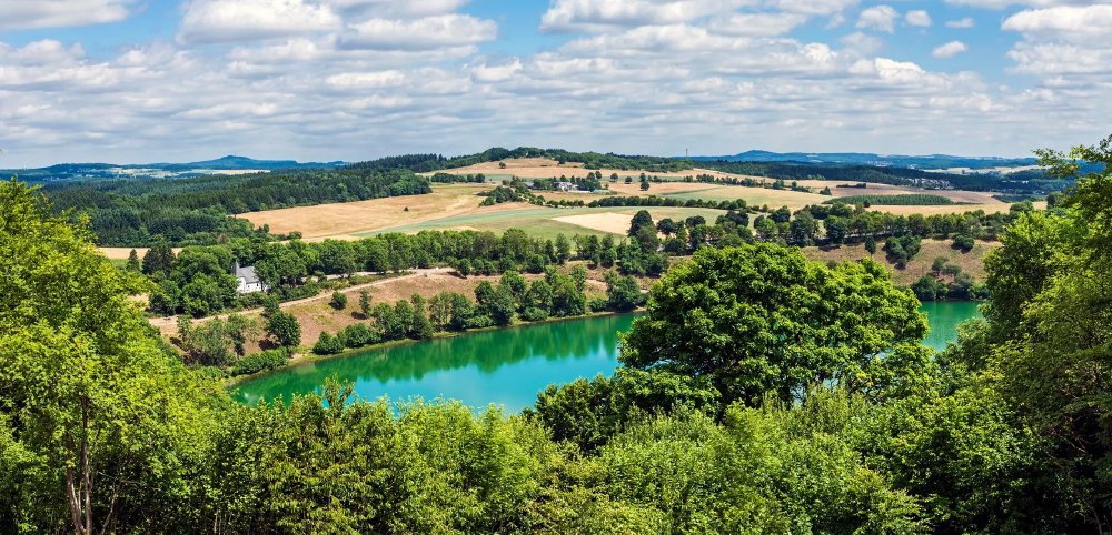 Busreis All-inclusive Eifel: Stadtkyll, Moezel en burchten