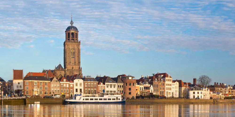 Riviercruise: Nieuwjaarsviering aan boord van mps Salvinia