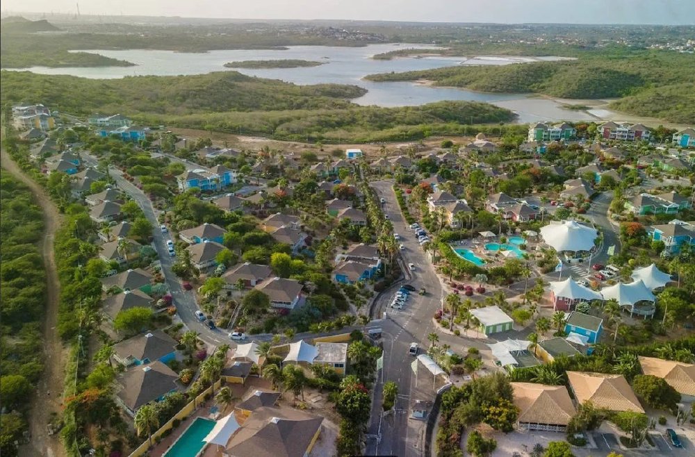 Vliegreis naar Chogogo Dive & Beach Resort, Jan Thiel Baai (Curaçao)