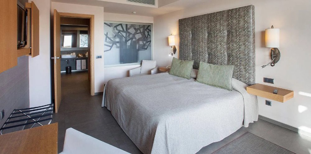 Vliegreis naar Lopesan Baobab Resort — luxe resort in Afrikaanse stijl