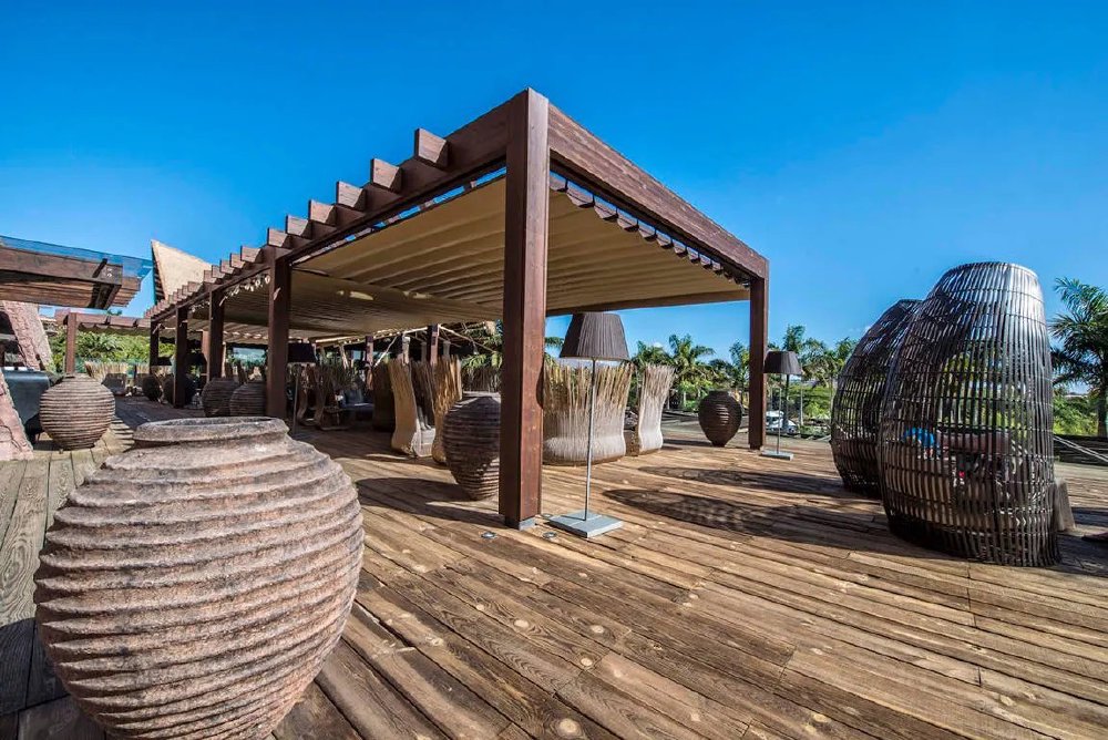 Vliegreis naar Lopesan Baobab Resort — luxe resort in Afrikaanse stijl
