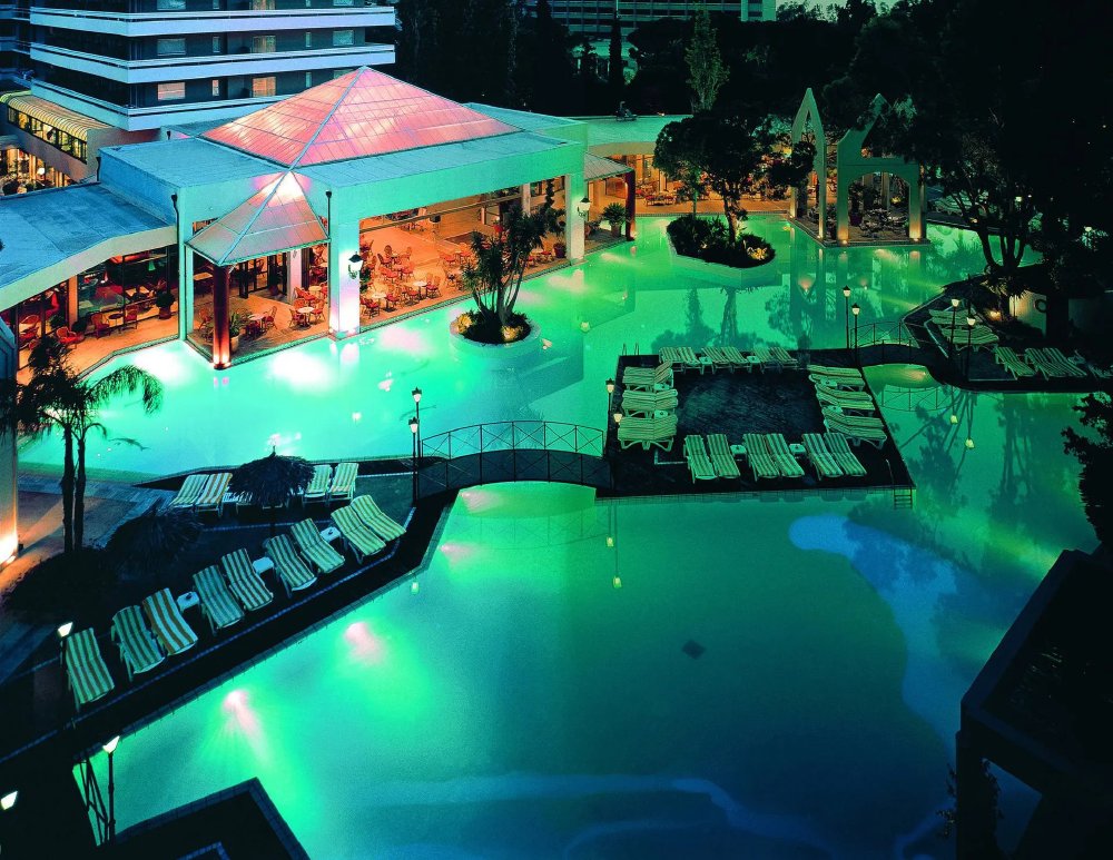 Vliegreis naar Hotel Dionysos, Ixia (Rhodos)