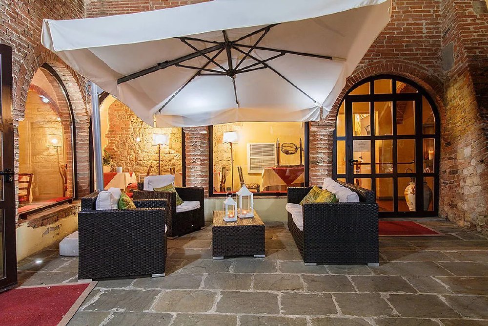 Autovakantie Country Hotel Borgo Sant'Ippolito — voormalig klooster nabij Florence