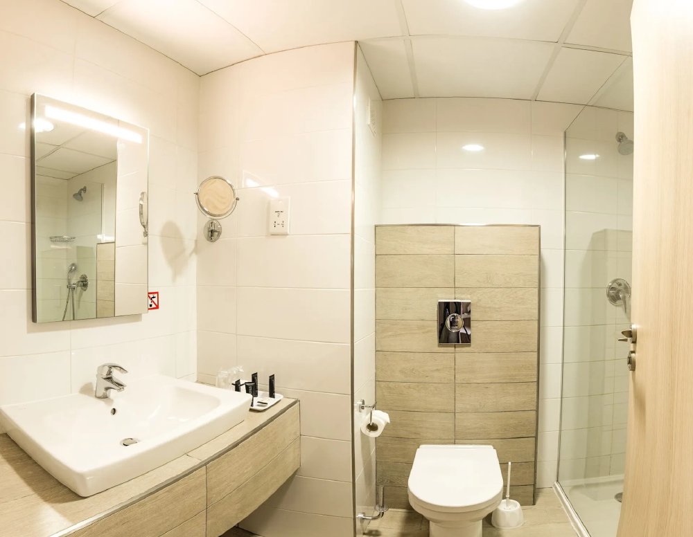 Vliegreis naar AX ODYCY Hotel – All inclusive aan de Qawra Promenade
