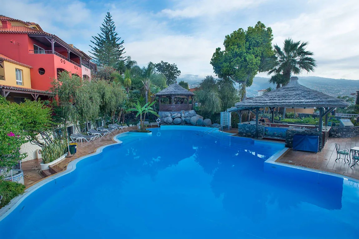 Vliegreis naar Pestana Village Garden Resort Aparthotel in Funchal