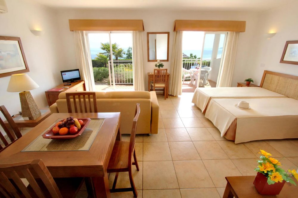 Vliegreis naar Appartementen Clube Porto Mós, Lagos