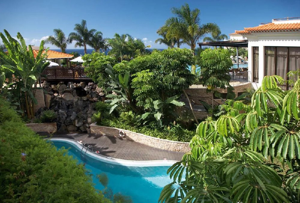 Vliegreis naar Resort Vila Porto Mare in Funchal