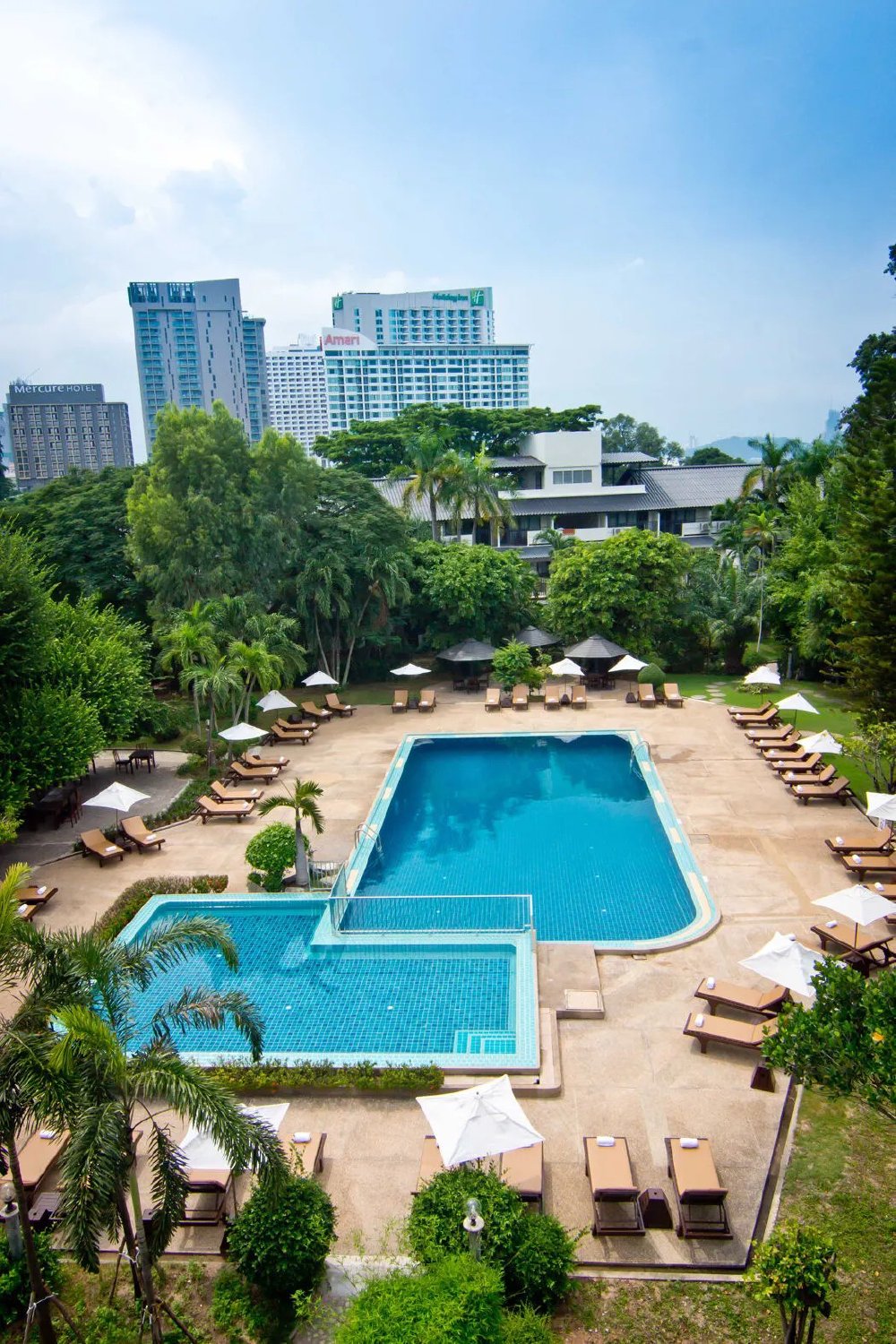 Vliegreis: Sunshine Garden Resort, Pattaya