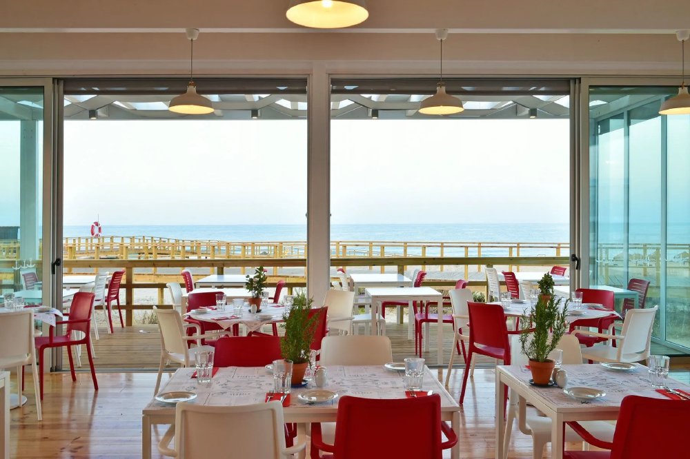 Vliegreis Pestana Alvor South Beach — Modern 4-sterrenhotel direct aan het strand