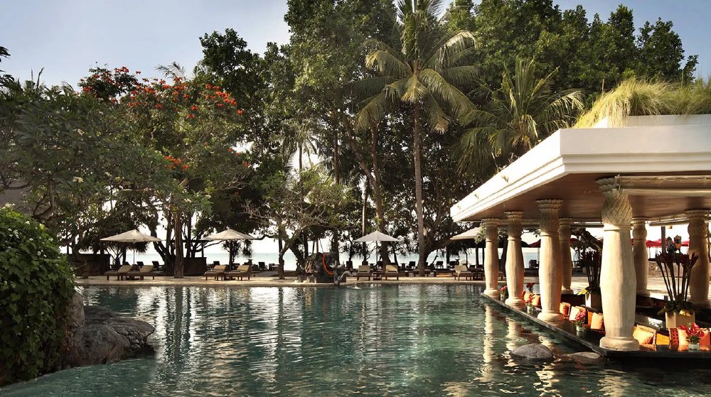 Vliegreis naar Puri Santrian Beach Resort & Spa, Sanur — Direct aan privéstrand