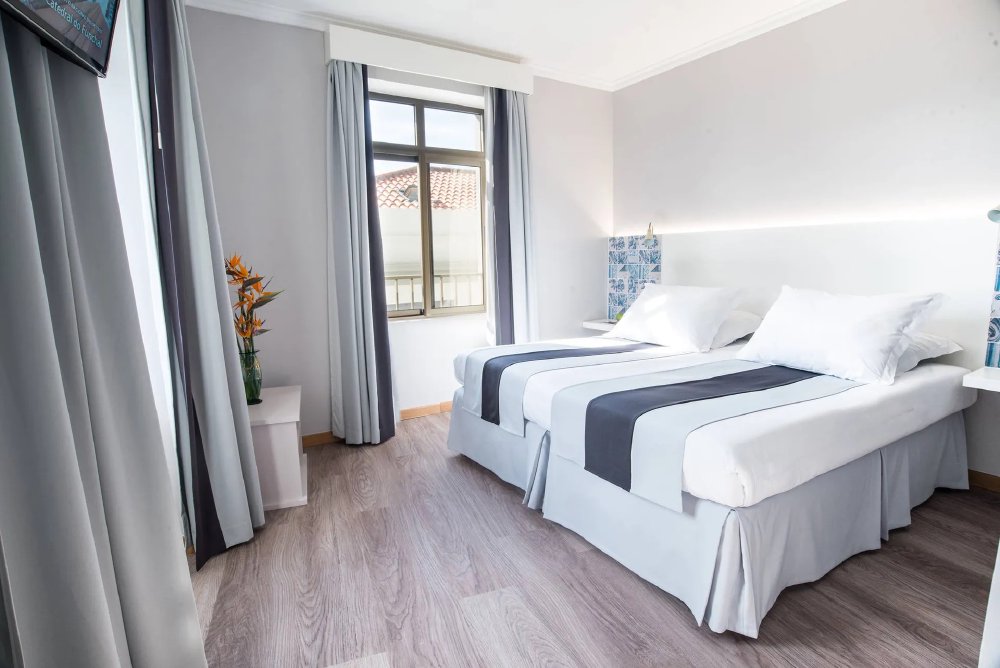 Vliegreis naar Funchal — Sé Boutique Hotel in het historische centrum