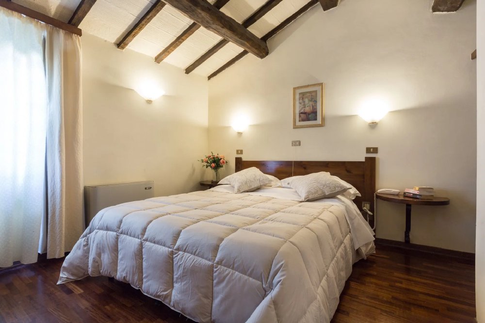 Vliegreis Hotel Abbazia Collemedio — Sfeervol kloosterhotel in Umbrië