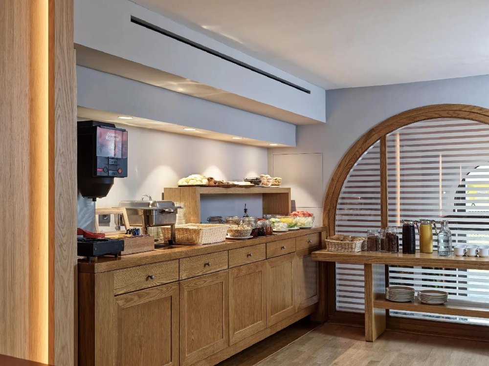 Vliegreis Athene — Achilleas Hotel in Plaka